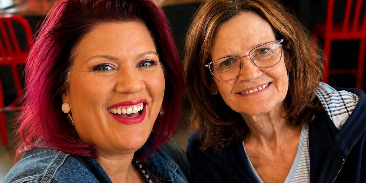 Melissa Hager, left, smiling with her friend Dawn